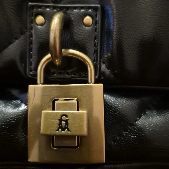 STEVE MADDEN QUILTED BAG - Picture 5 of 7